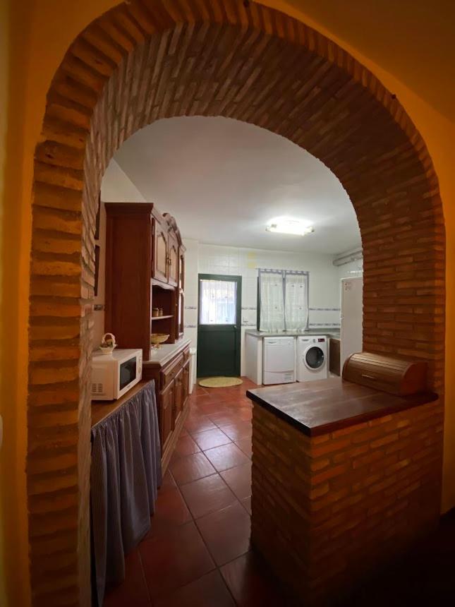 Espaciosa Y Elegante Casa Rural En Los Marines Ngoại thất bức ảnh