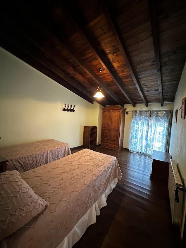 Espaciosa Y Elegante Casa Rural En Los Marines Ngoại thất bức ảnh